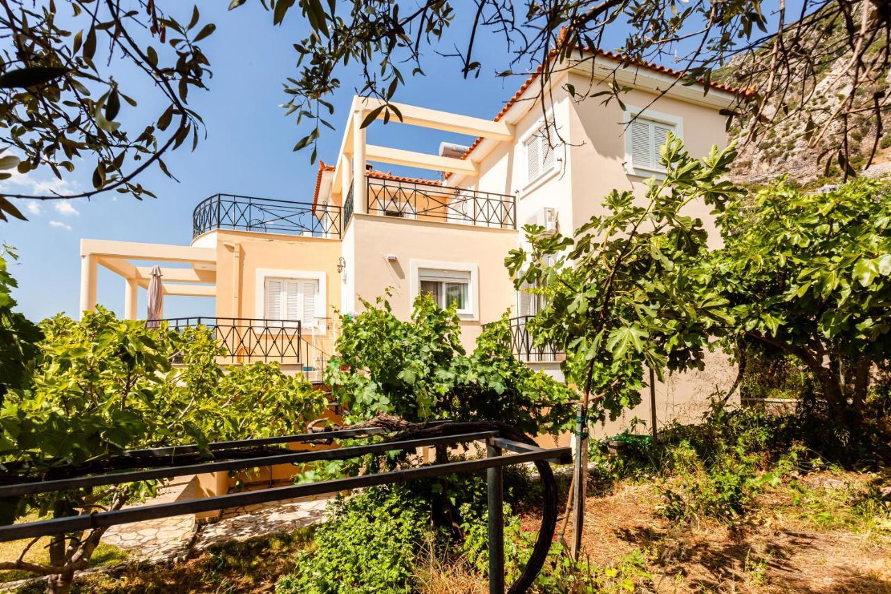 Verga Majestic Sunsets - Elegant & Secluded Retreat Kalamata Ngoại thất bức ảnh