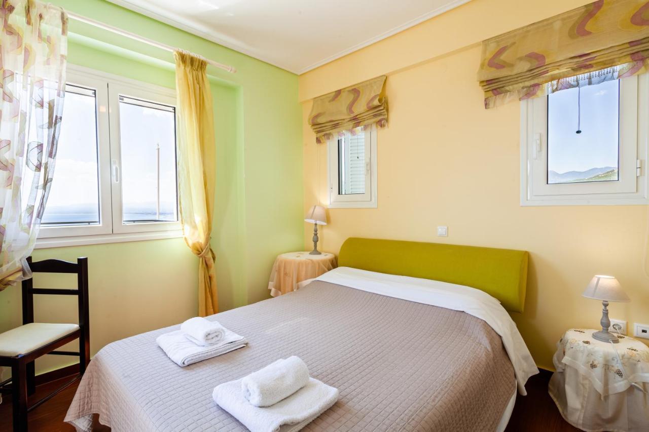 Verga Majestic Sunsets - Elegant & Secluded Retreat Kalamata Ngoại thất bức ảnh